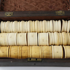 38-4617 Boxed Set Whale Ivory Napkin Rings A_MG_9283