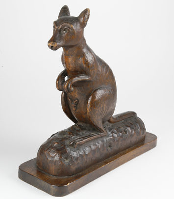 41175 Wallaby Wood Carving A_9906 2