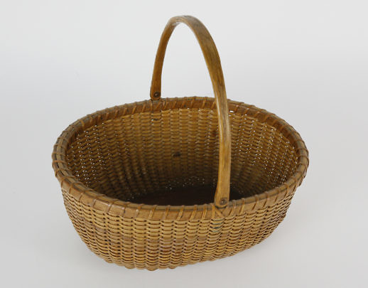 1-4866 Oval basket with brass A_MG_0544