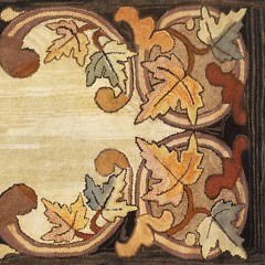 Oak Leaf Design Hand Hooked Wool Rug, 19th century