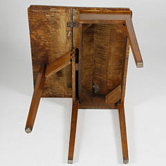 American Hepplewhite Tiger Maple Single Drop Leaf Table