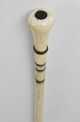 184-4817 Whalebone Whale Ivory and Silver Walking Stick A_MG_7047