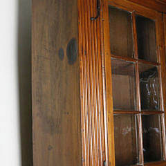 Early 19th Century Pennsylvania Walnut Two Part Kitchen Cupboard