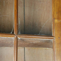 Early 19th Century Pennsylvania Walnut Two Part Kitchen Cupboard