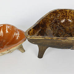 56-4935 Two Tri-footed molds A_MG_8032