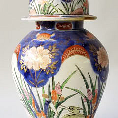 19th Century Imari Porcelain Covered Jar