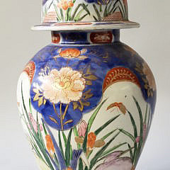 19th Century Imari Porcelain Covered Jar