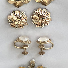 3 Pairs of 14k Gold Earclips and Leaf Pin