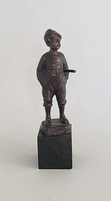 29269 Bronze Boy Figure A