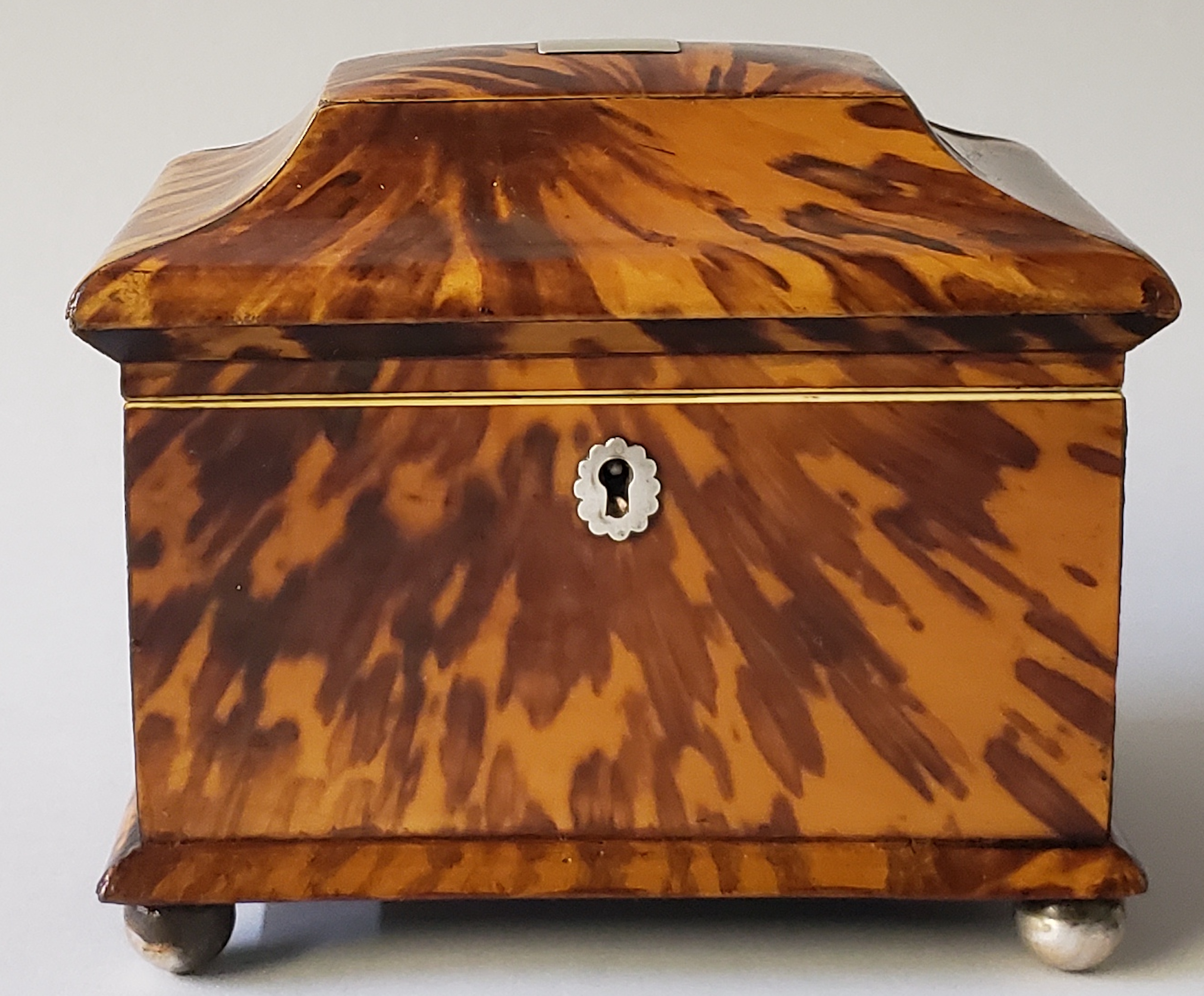 416-3771-Tortoise-Pagoda-Caddy