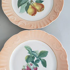 Set of 8 Mottahedeh Luncheon Plates