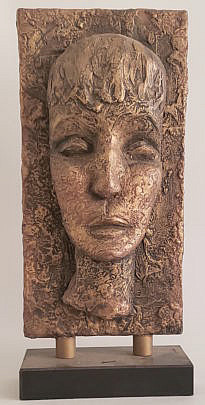 289-3394 Face Sculpture A