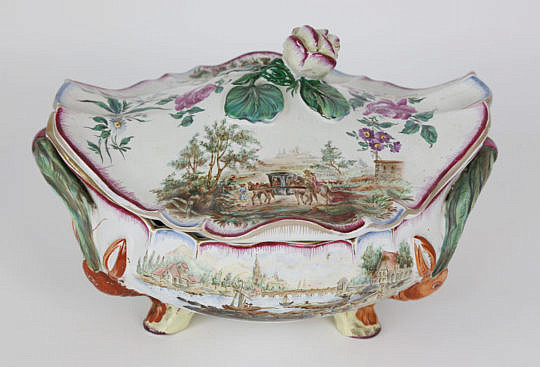 20-4904 Faience Soup tureen A_MG_0197