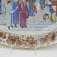 Pair of Chinese Export Porcelain Mandarin Palette Meat Platters, late 18th Century