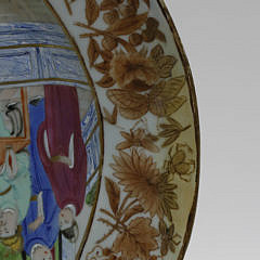 Pair of Chinese Export Porcelain Mandarin Palette Meat Platters, late 18th Century