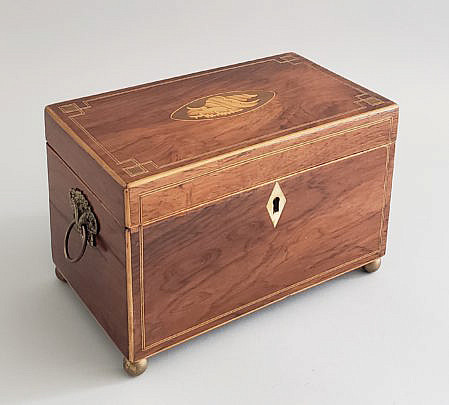 16-4915 Shell Inlaid Tea Caddy A