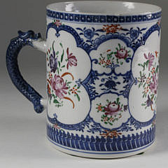 Chinese Export Porcelain Famille Rose Tankard, 18th Century