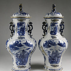 34-4915 Pair Chinese Export Baluster Vases A_MG_1295