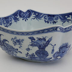 6-4915 Chinese Export Centerpiece Bowl A_MG_1406