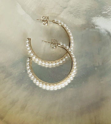 6-4960 Fresh Water Pearl Hoop Earrings D IMG_6757