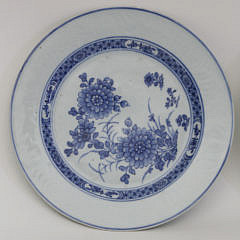 Pair of Chinese Export Porcelain Blue Dinner Plates, circa 1750