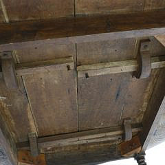 English Elm Drop Leaf Dining Table, 19th Century