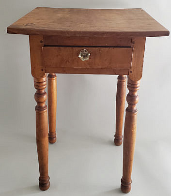 19-4432 Sheraton Night Stand A