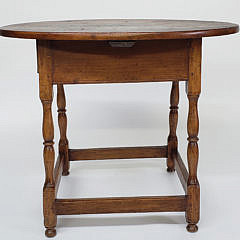 18th Century American Oval Tavern Table