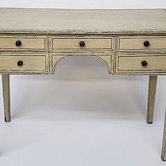 95-4901 Antique Dressing Table A