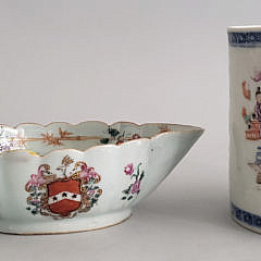 7-4905 Chinese Export Mug Sauc Boat A