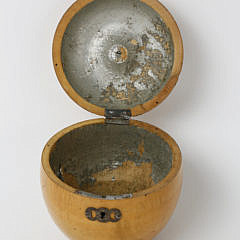 English Apple Form Tea Caddy, 18th Century