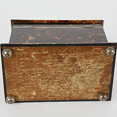 Regency Mother of Pearl Inlaid Tortoiseshell Tea Caddy, 1st quarter of the 19th century