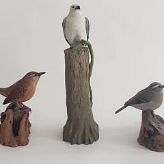 Three Richard Schepis Hand Carved and Painted Miniature Bird