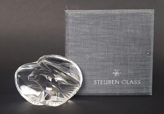 591-1865 Steuben Eagle Paperweight A