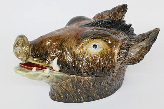 70-4901 Portuguese Majolica Boar’s Head Tureen A_MG_9906