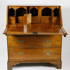 American Tiger Maple Country Chippendale Slant Front Desk, circa 1790-1810