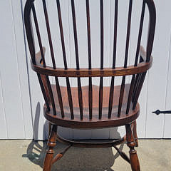 Set of Six English Elm Bow Back Windsor Dining Chairs