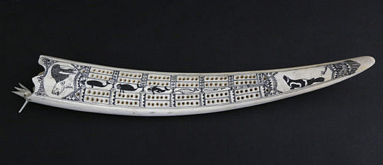 42-4962 Signed Walrus Cribbage Board A_MG_9896