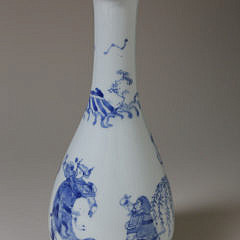 Chinese Blue and White Bottle Vase, Qing Dynasty, Kangxi Period