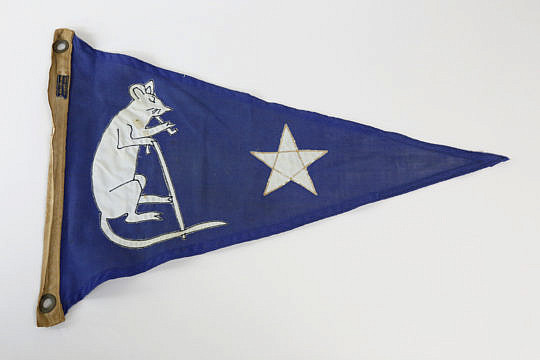 603-1865 Wharf Rat Club Burgee A_MG_0869