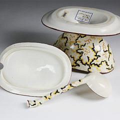 English Creamware Vermiculated Covered Sauce Tureen and Ladle, circa 1810