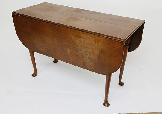 12-4859 Drop Leaf Table A_MG_2821