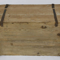 American Pinewood Blanket Box, 19th Century