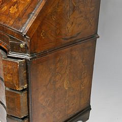 Italian Marquetry Walnut Slant Front Desk, 18th Century