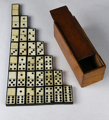 2456-955 Whalebone and Ebony Encased Dominoes A_MG_2899