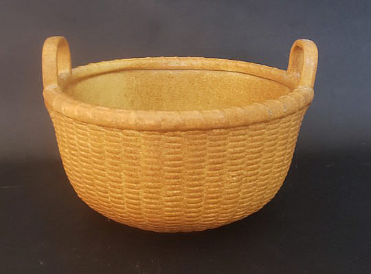 2507-955 George Davis Ceramic Basket B