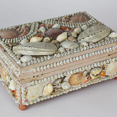 30-4901 Shell Encrusted Jewelry Box A_MG_3996