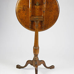 American Queen Anne Tiger Maple Dish Top Candlestand, circa 1800