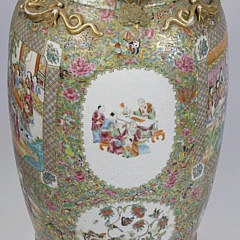 Finely Painted Rose Mandarin Palace Vase, circa 1820