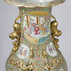 Finely Painted Rose Mandarin Palace Vase, circa 1820